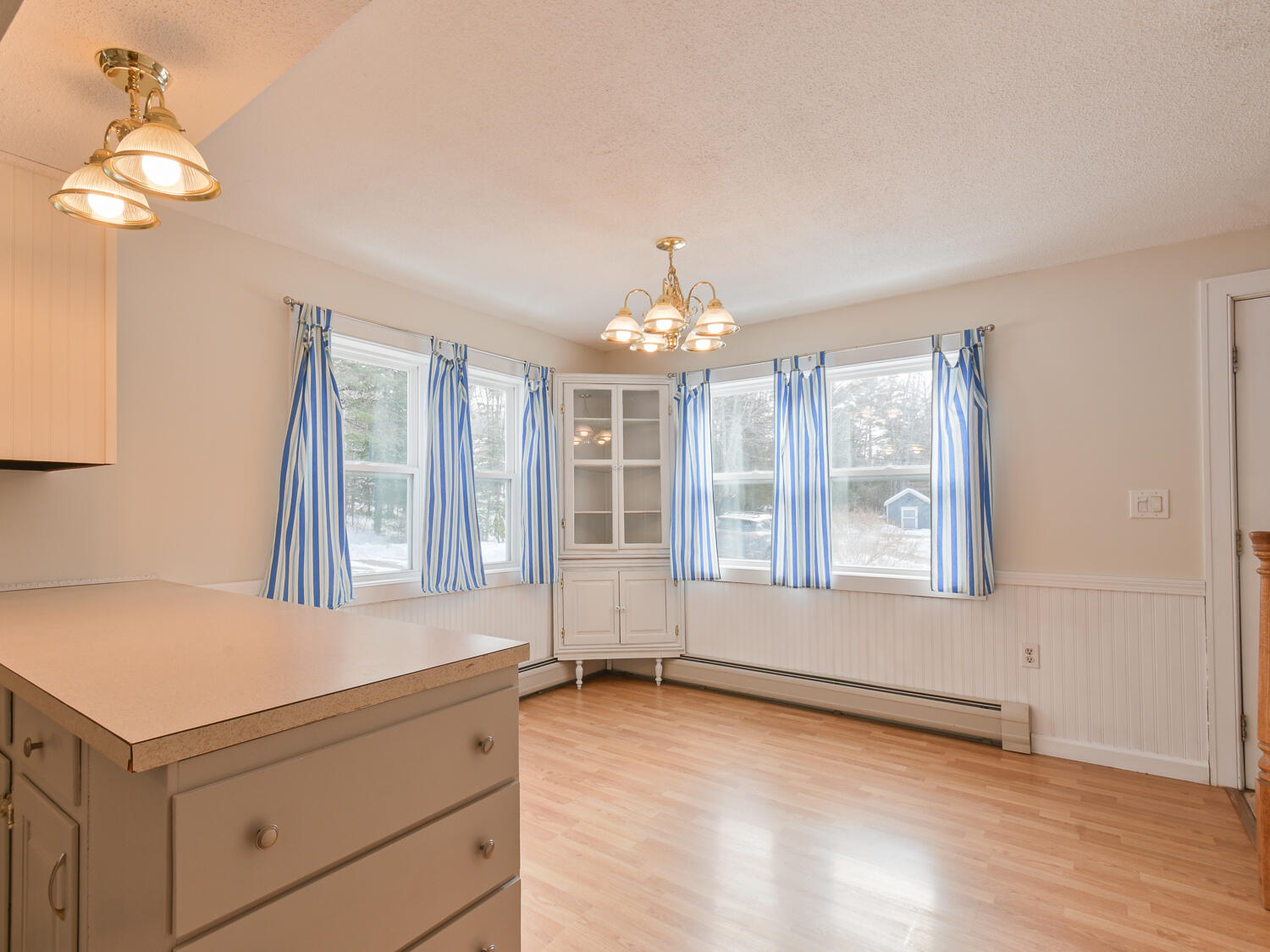 26 Gameston Park Road Ellsworth, ME 04605 - Photo 9 of 49 Dining Area