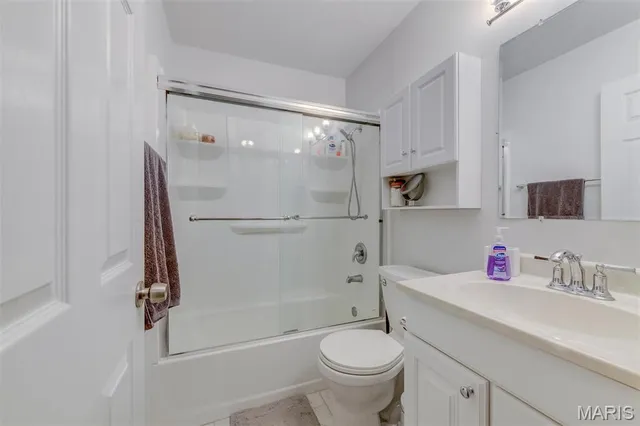 $154,900 | 10161 Squire Meadows Drive, Unit C, St. Louis, MO 63123