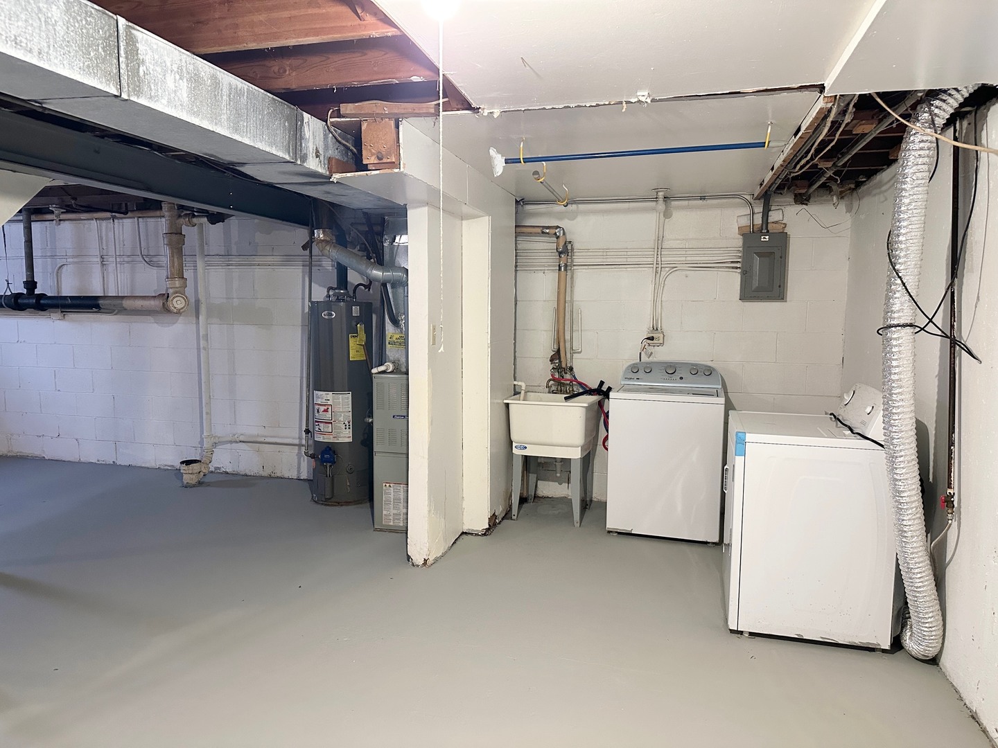 1721 East Roosevelt Road, Unit 2 Wheaton, IL 60187 - Photo 19 of 20 Gallery Image 19
