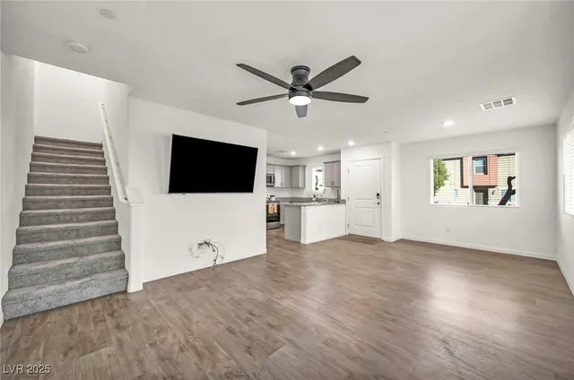 $350,000 | 12128 Frost Lime Road, Unit 4, Las Vegas, NV 89183