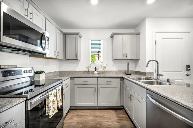 $350,000 | 12128 Frost Lime Road, Unit 4, Las Vegas, NV 89183