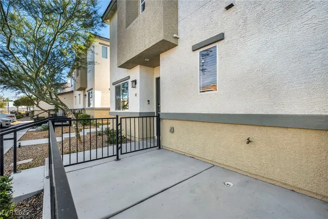 $350,000 | 12128 Frost Lime Road, Unit 4, Las Vegas, NV 89183