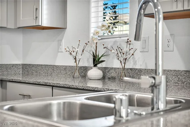 $350,000 | 12128 Frost Lime Road, Unit 4, Las Vegas, NV 89183