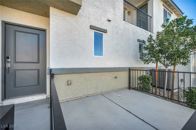 $350,000 | 12128 Frost Lime Road, Unit 4, Las Vegas, NV 89183