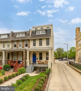 $1,649,500 | 1519 East Capitol Street Southeast, Washington, DC 20003