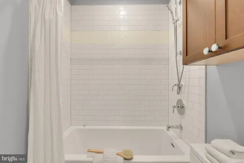 $1,649,500 | 1519 East Capitol Street Southeast, Washington, DC 20003