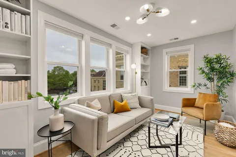 $1,649,500 | 1519 East Capitol Street Southeast, Washington, DC 20003