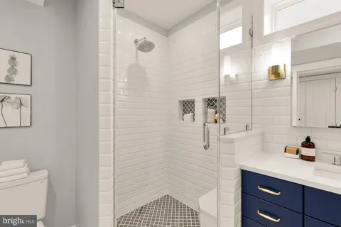 $1,649,500 | 1519 East Capitol Street Southeast, Washington, DC 20003