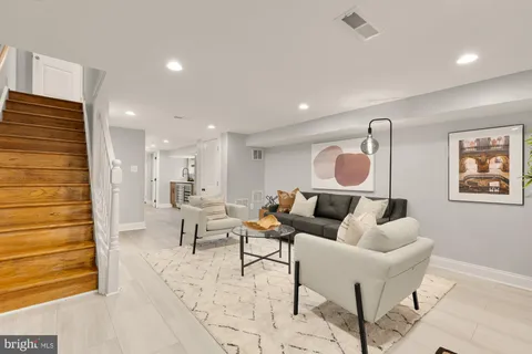 $1,649,500 | 1519 East Capitol Street Southeast, Washington, DC 20003