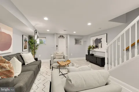 $1,649,500 | 1519 East Capitol Street Southeast, Washington, DC 20003