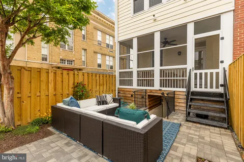 $1,649,500 | 1519 East Capitol Street Southeast, Washington, DC 20003