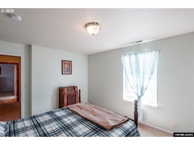 26841 Bellfountain Road Monroe, OR 97456 - Photo 14 of 32 Gallery Image 14