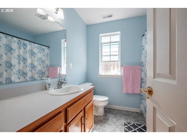 26841 Bellfountain Road Monroe, OR 97456 - Photo 15 of 32 Gallery Image 15