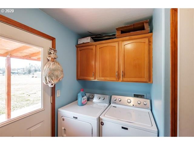 26841 Bellfountain Road Monroe, OR 97456 - Photo 16 of 32 Gallery Image 16