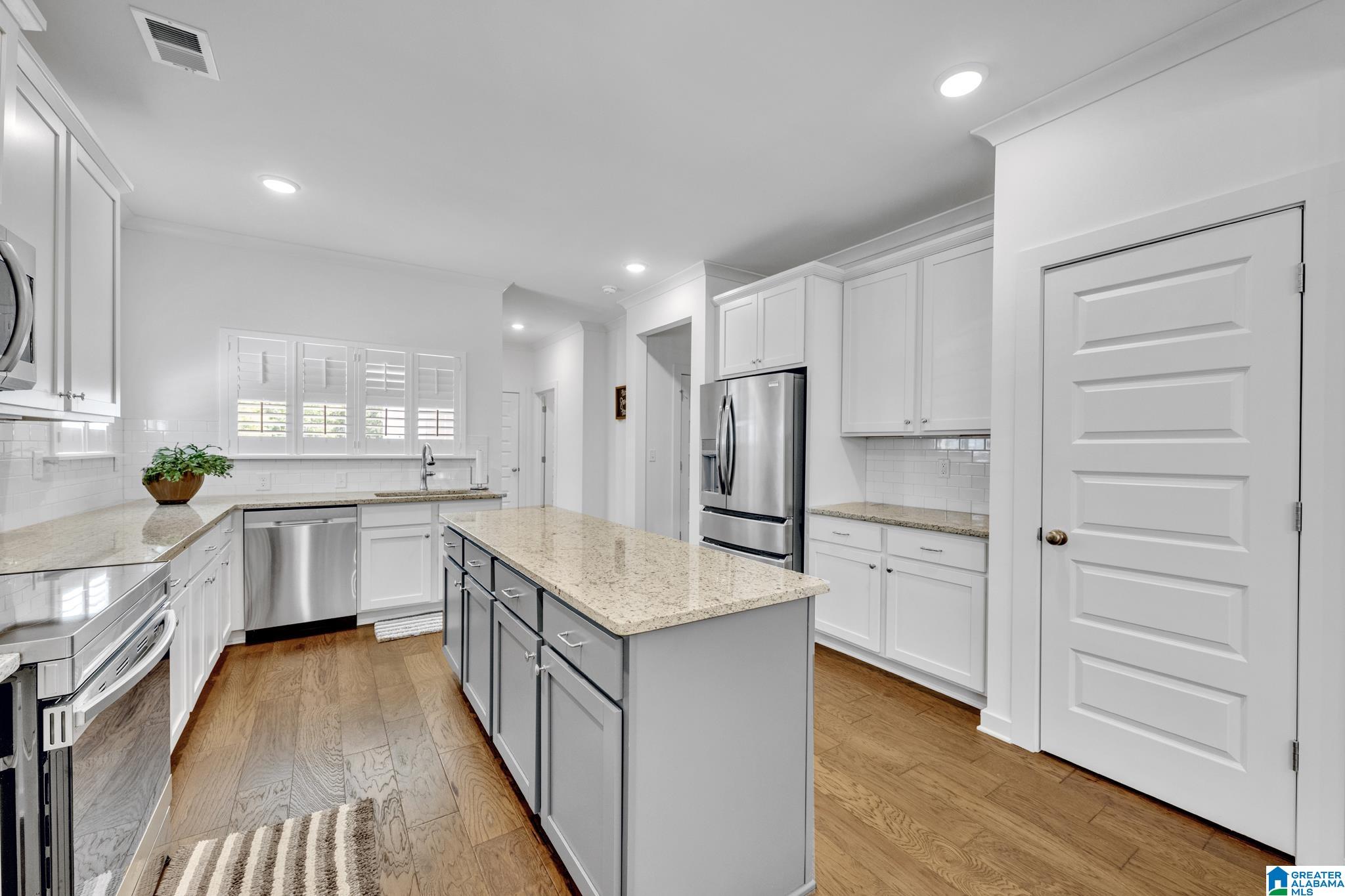 309 Barimore Court Helena, AL 35080 - Photo 4 of 23