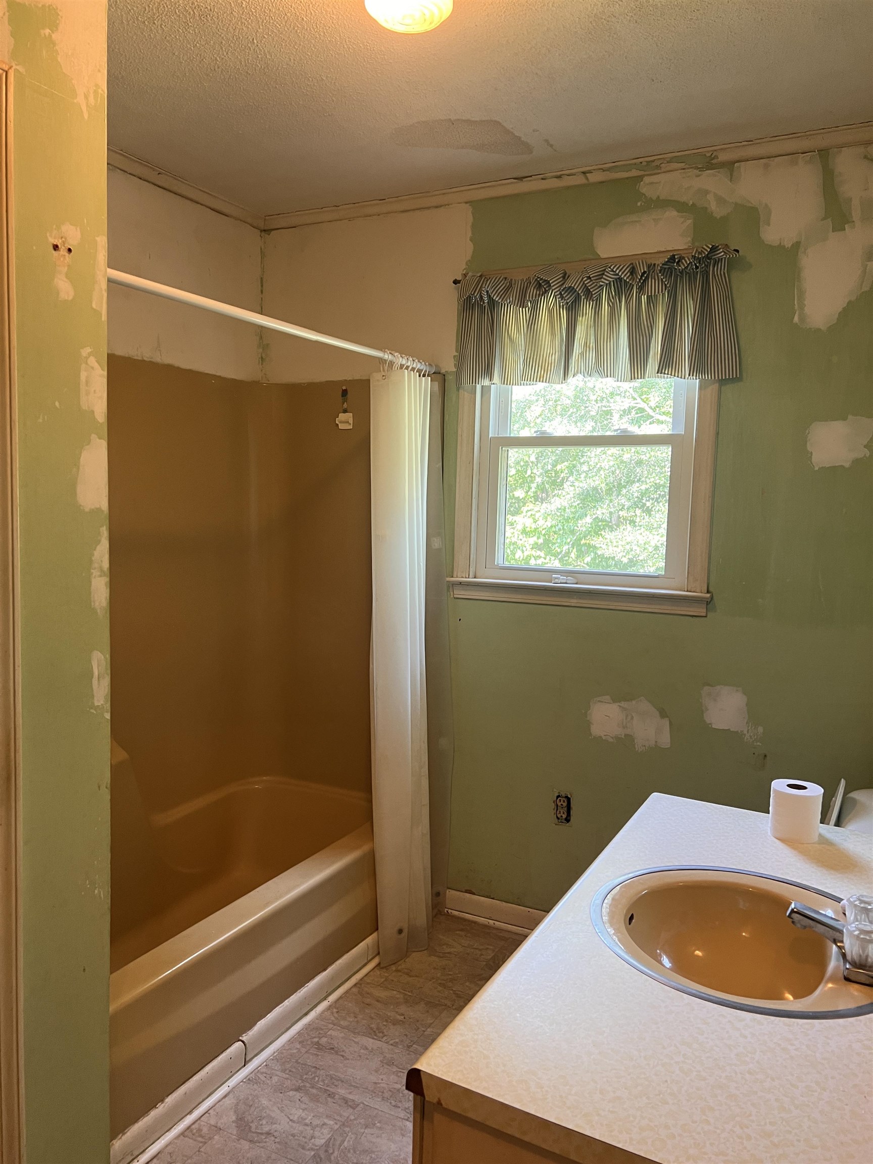 109 Berry Road Boiling Springs, SC 29316 - Photo 19 of 22