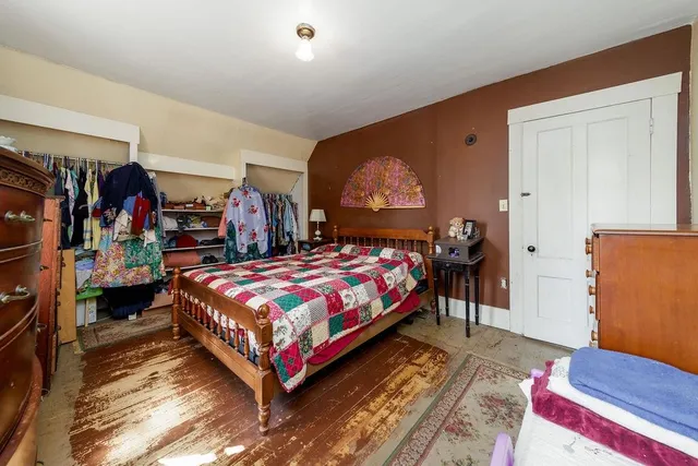 $333,000 | 5717 Highway 5, Thetford, VT 05054