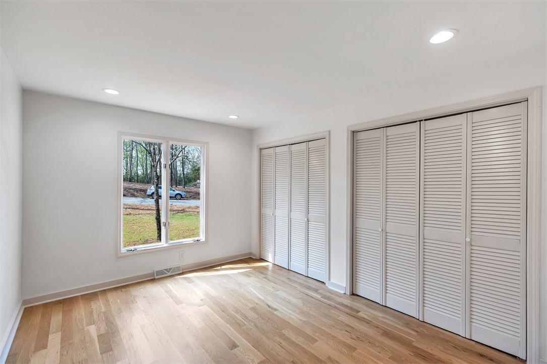 144 Tarleton Road Anderson, SC 29626 - Photo 13 of 50