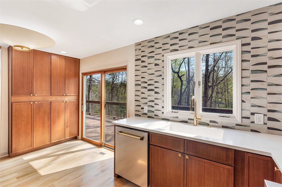 144 Tarleton Road Anderson, SC 29626 - Photo 6 of 50