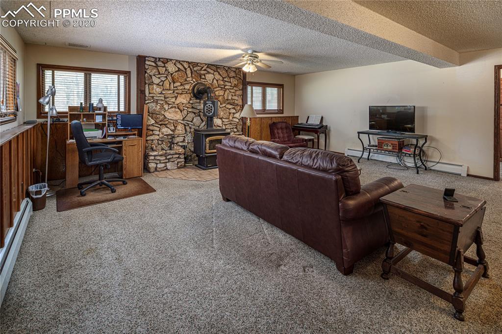 11020 Hardy Road Colorado Springs, CO 80908 - Photo 15 of 49