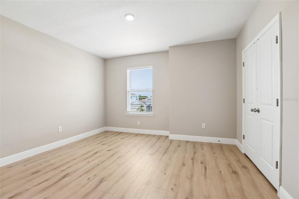327 Mangrove Manor Drive Apollo Beach, FL 33572 - Photo 22 of 30