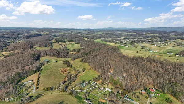 $740,000 | 225 Mary Lamons Road, Afton, TN 37616