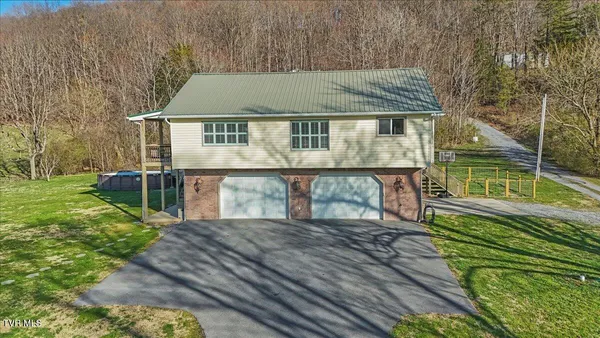 $740,000 | 225 Mary Lamons Road, Afton, TN 37616