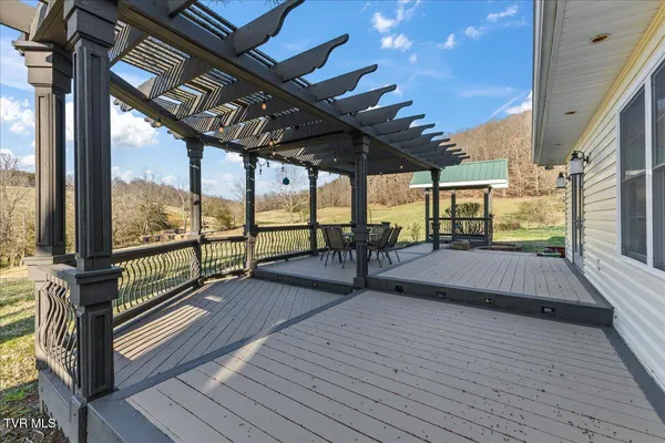 $740,000 | 225 Mary Lamons Road, Afton, TN 37616