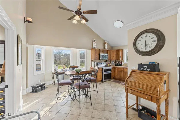 $740,000 | 225 Mary Lamons Road, Afton, TN 37616