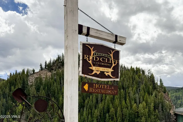 a street sign that is on a pole