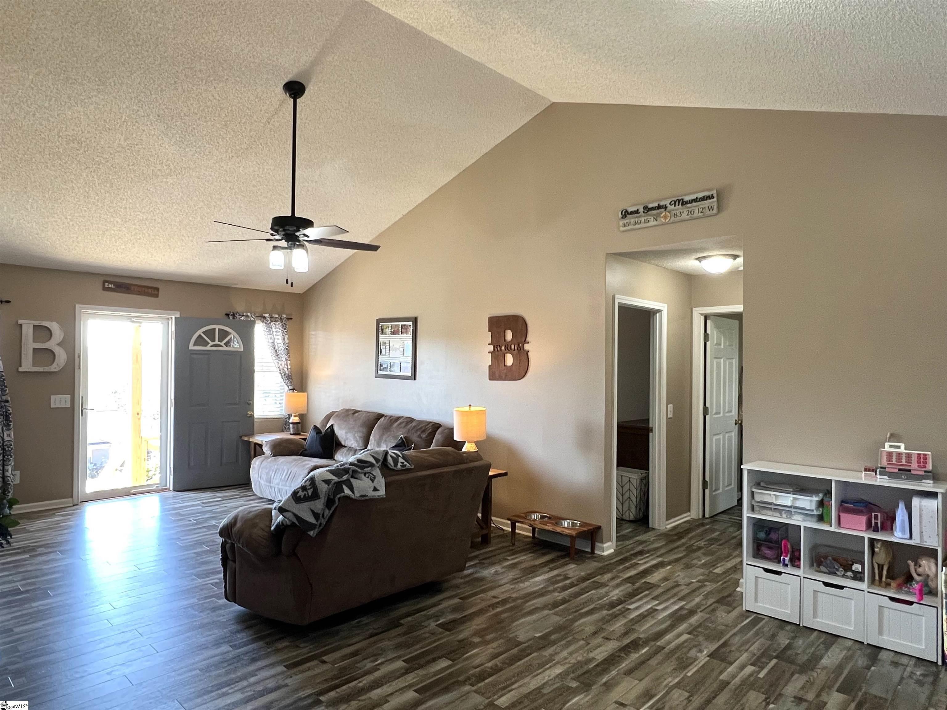 104 Sycamore Drive Pickens, SC 29671 - Photo 9 of 24