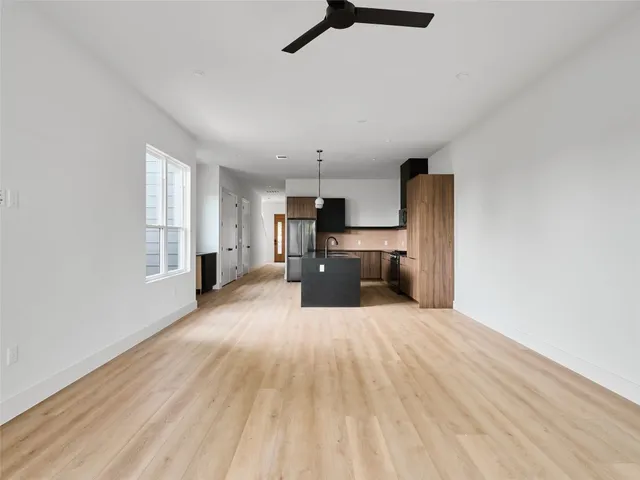 $2,700 | 412 Hackberry Lane, Unit 2, Austin, TX 78753