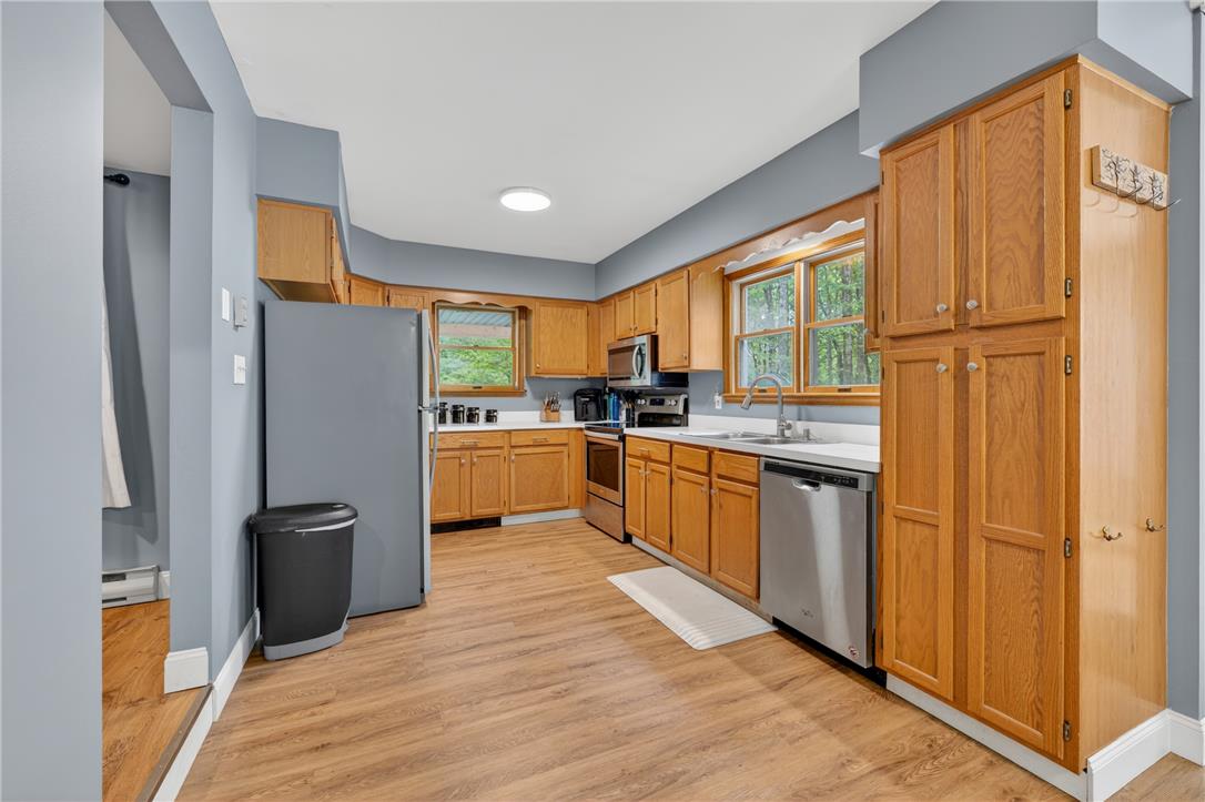 156 Mailbox Road Pocono Lake, PA 18347 - Photo 21 of 57