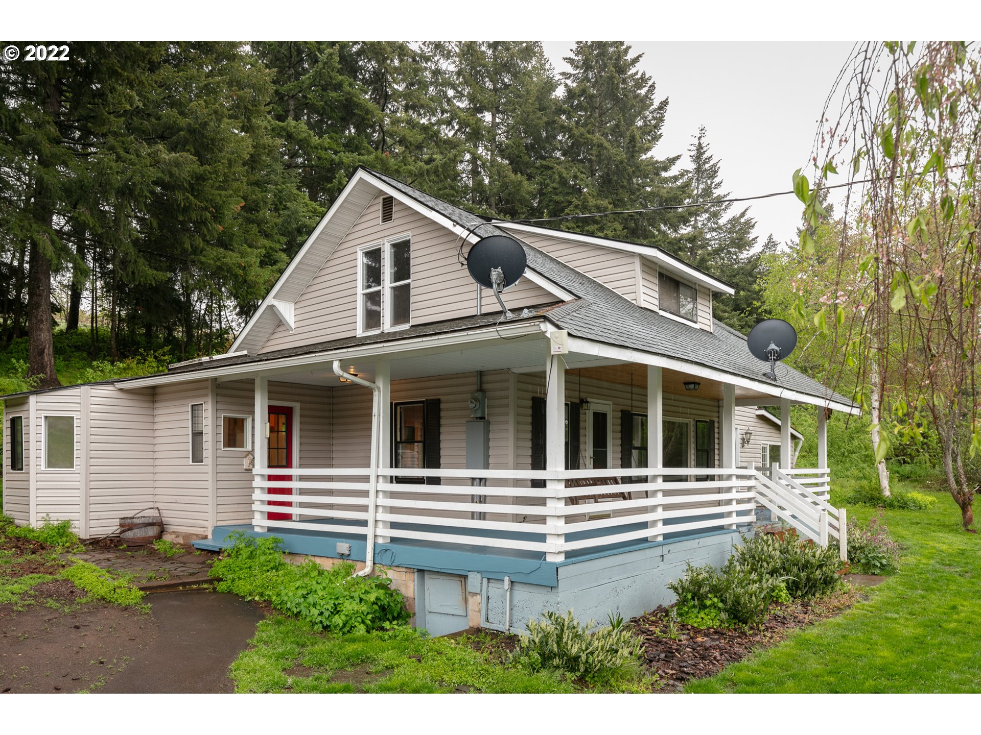 2435 Kingsley Road Hood River, OR 97031 - Photo 23 of 32 Gallery Image 23