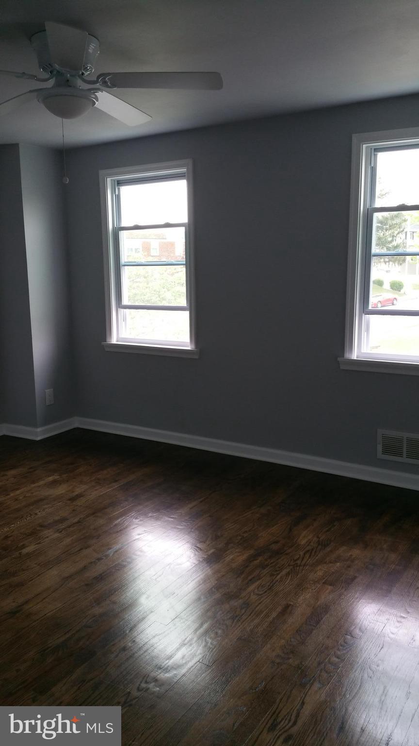 1829 Dunmere Road Baltimore, MD 21222 - Photo 17 of 26 Bedroom