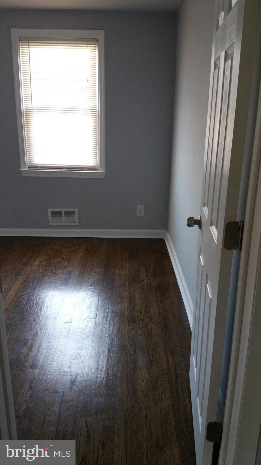 1829 Dunmere Road Baltimore, MD 21222 - Photo 18 of 26 Bedroom