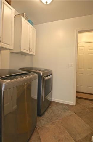 530 Windy Road Mount Juliet, TN 37122 - Photo 11 of 20 Freshly painted laundry room.