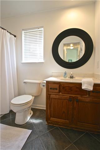 530 Windy Road Mount Juliet, TN 37122 - Photo 15 of 20 Hall bathroom with tile floor.