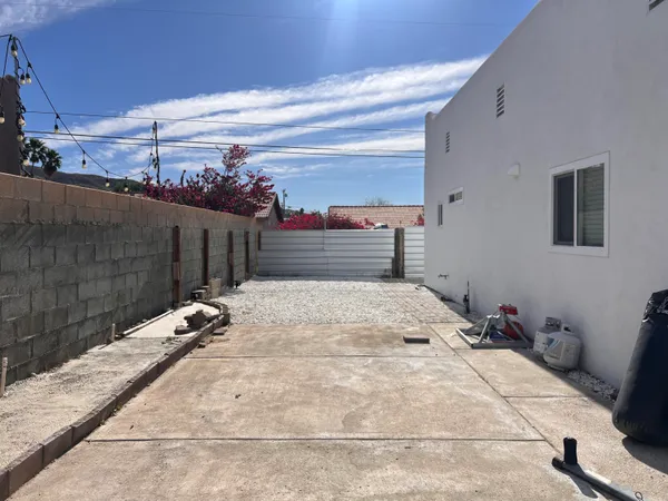 $3,100 | 9762 Palm Drive, Desert Hot Springs, CA 92240