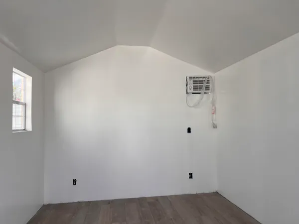 $3,100 | 9762 Palm Drive, Desert Hot Springs, CA 92240