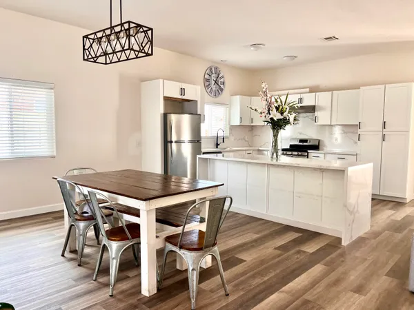 $3,100 | 9762 Palm Drive, Desert Hot Springs, CA 92240
