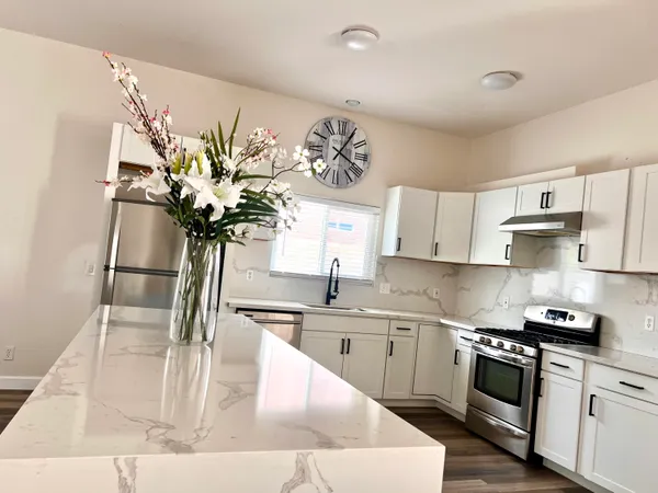 $3,100 | 9762 Palm Drive, Desert Hot Springs, CA 92240