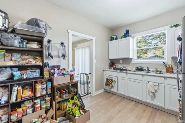 $159,900 | 1218 West Wildwood Avenue, Fort Wayne, IN 46807