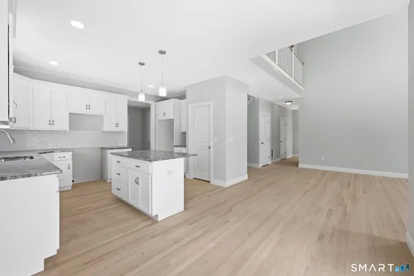 $729,000 | 102 West Street, Hebron, CT 06248