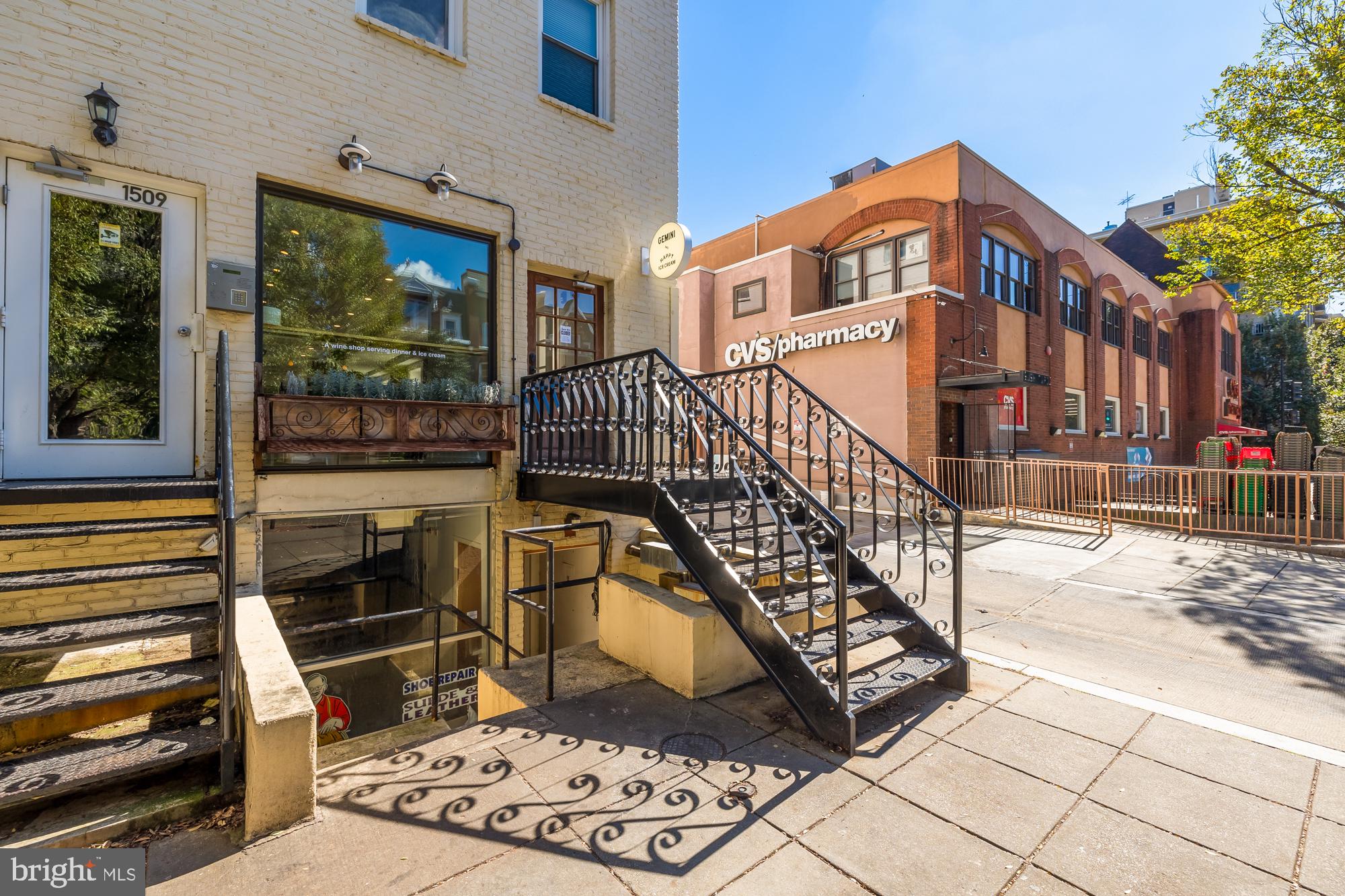 1608 R Street Northwest Washington, DC 20009 - Photo 30 of 33