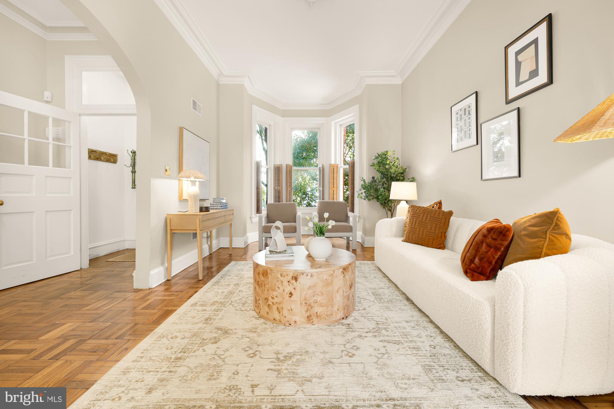 1608 R Street Northwest Washington, DC 20009 - Photo 3 of 33