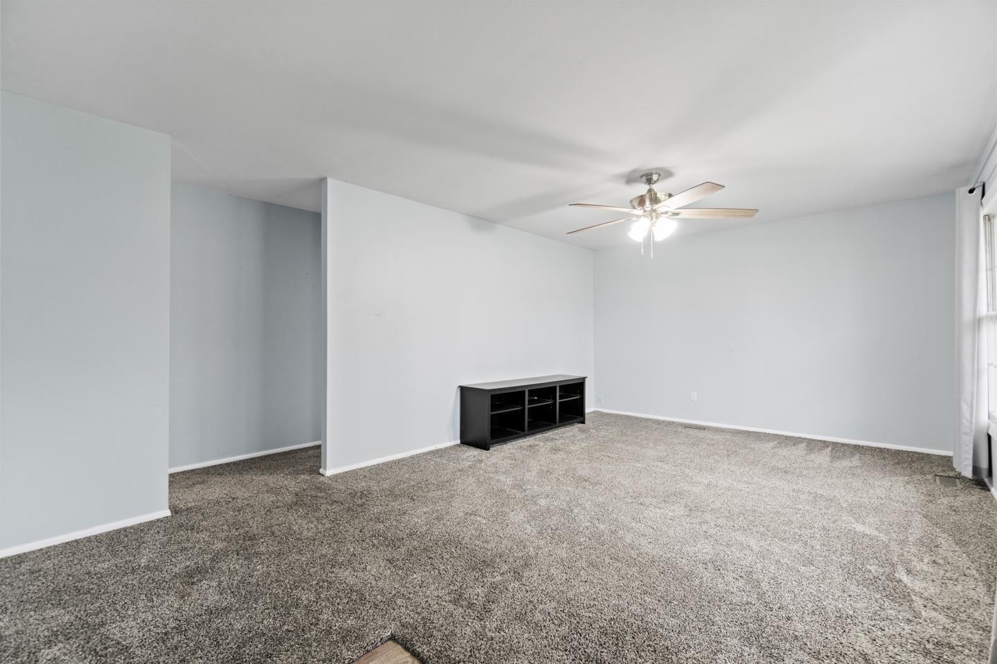 5402 Rothermere Drive Fort Wayne, IN 46835 - Photo 5 of 36 Gallery Image 5