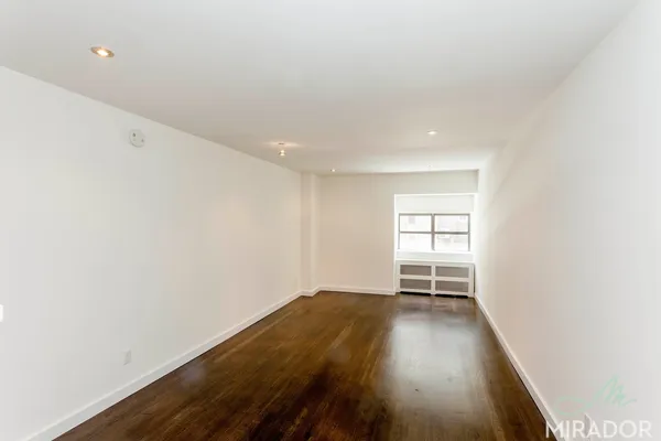 $4,000 | 27 West 16th Street, Unit 2F | Flatiron