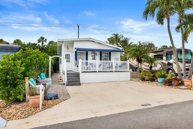 $450,000 | 900 Juno Ocean Walk, Unit A51, Juno Beach, FL 33408