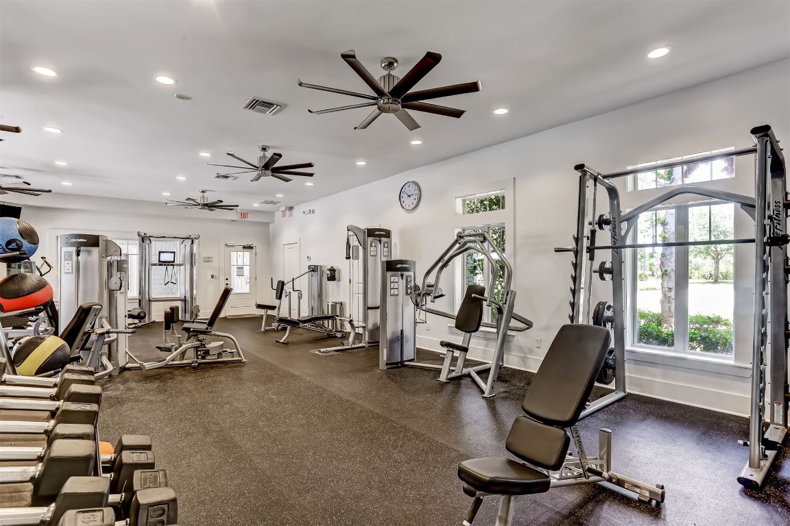 85237 Fall River Parkway Fernandina Beach, FL 32034 - Photo 68 of 82 a view of a room with gym equipment